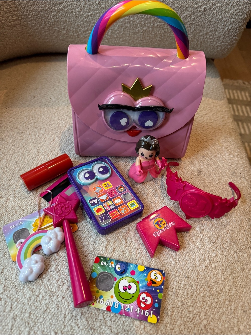 Girls Pink Princess Play Purse Set with Rainbow Handle and Accessories